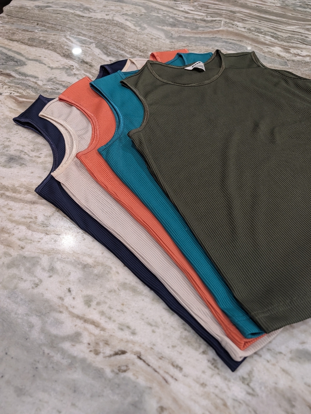 Alia Ribbed Tank Top Set - Picture 3 of 3